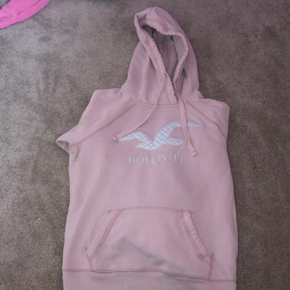 Light pink Hollister sweatshirt
